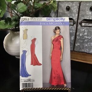 Simplicity Sewing Pattern 2253 Jessica McClintock